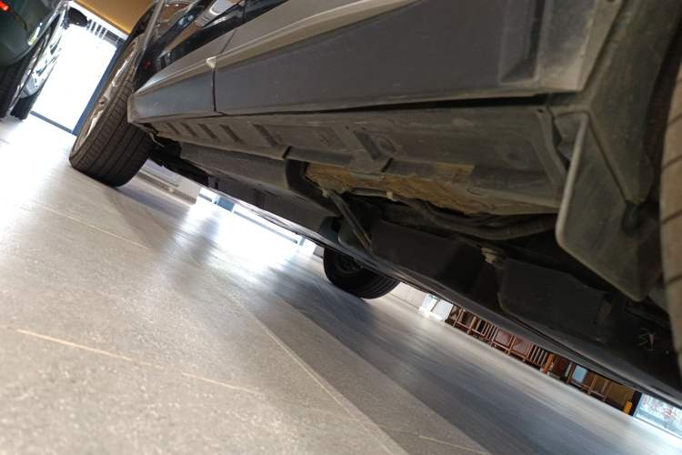 Used Toyota Wildlander 2023 Dual-Motor 2.5L E-CVT Four-Wheel Drive Prestige Edition
