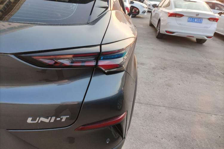 Used Changan UNI-T 2020 1.5T Prestige Version
