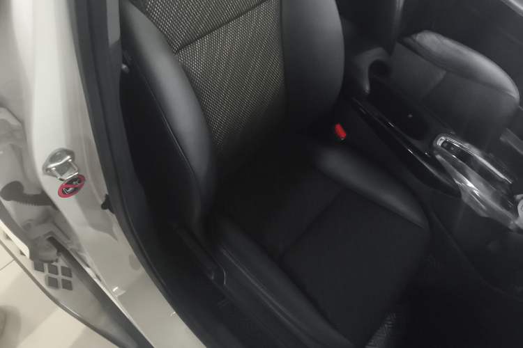 Used Honda XR-V 2017 1.8L EXi CVT Comfort Version