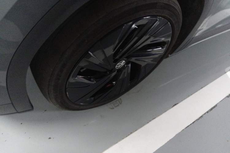 Used Volkswagen ID.6 X 2022 Intelligent Long-Range Version
