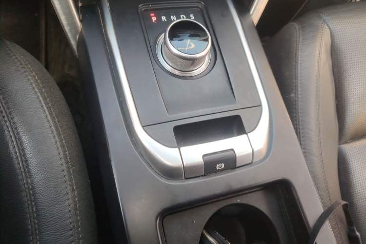 Used Land Rover Discovery Sport 2016 2.0T SE
