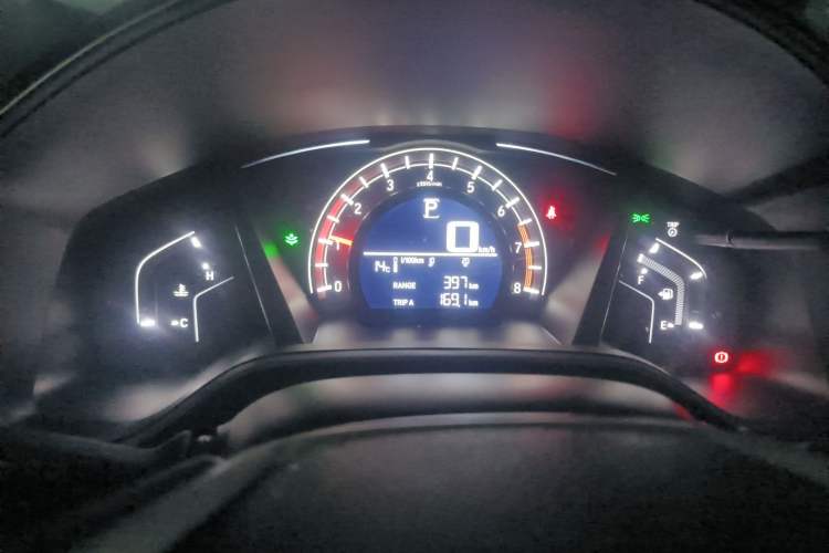 Used Honda CR-V 2017 240TURBO CVT 2WD Urban Edition
