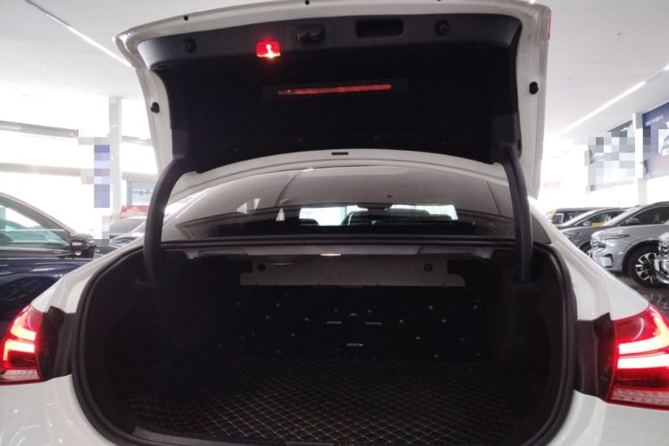 Used Mercedes-Benz A-Class 2021 A 200 L Sport Sedan Fashion Model
