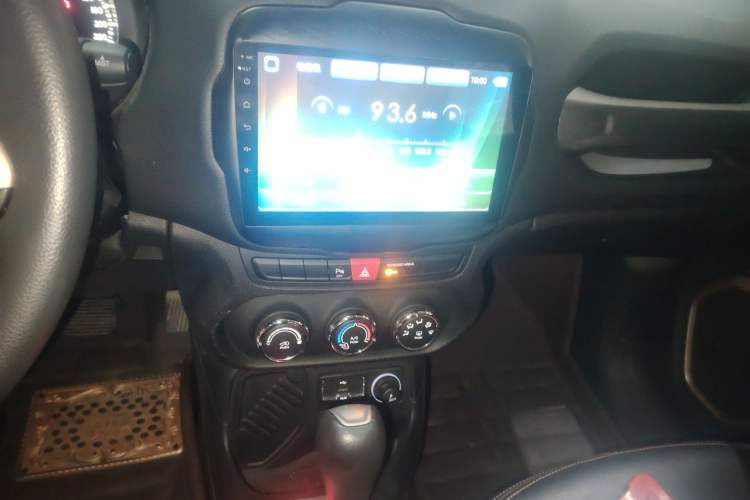 Used  Renegade 2017 180T Automatic High-Energy Version
