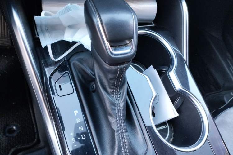 Used Toyota Crown Kluger 2021 2.5L HEV Four-Wheel Drive Luxury Edition
