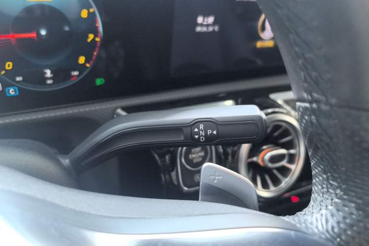 Used Mercedes-Benz A-Class 2021 A 200 L Sport Sedan Fashion Model
