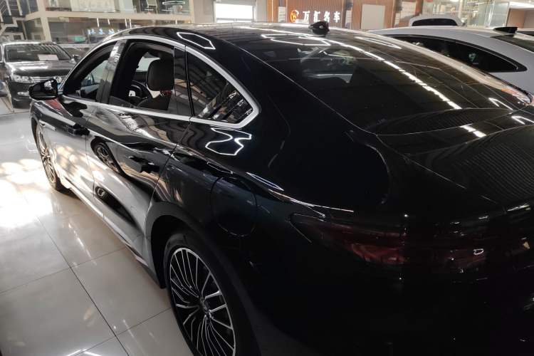 Used BYD Han 2025 DM-i Intelligent Driving Edition 125KM LiDAR Flagship Model