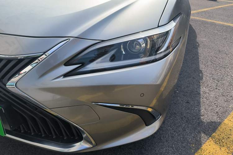 Used Lexus ES 2018 200 Luxury Edition China V Standard
