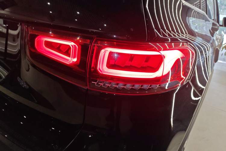 Used Mercedes-Benz GLB 2023 GLB 220 Fashion Model
