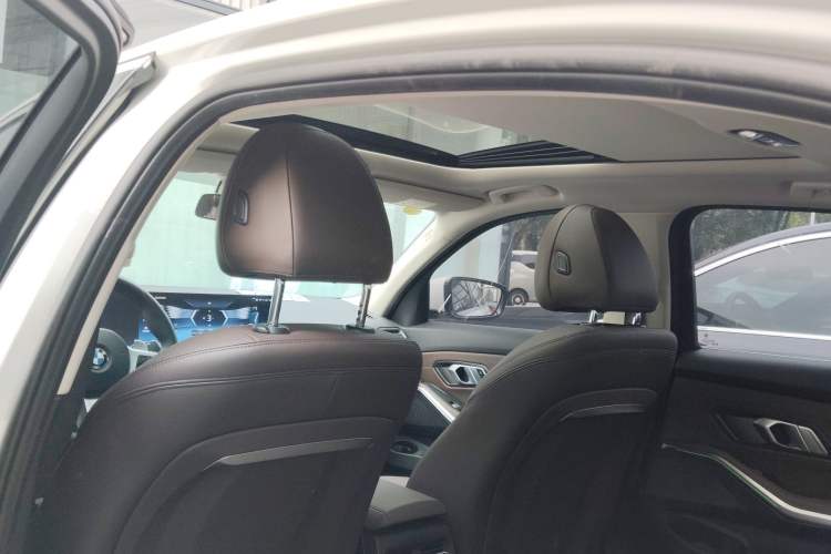 Used BMW 3 Series 2024 325Li M Sport Package