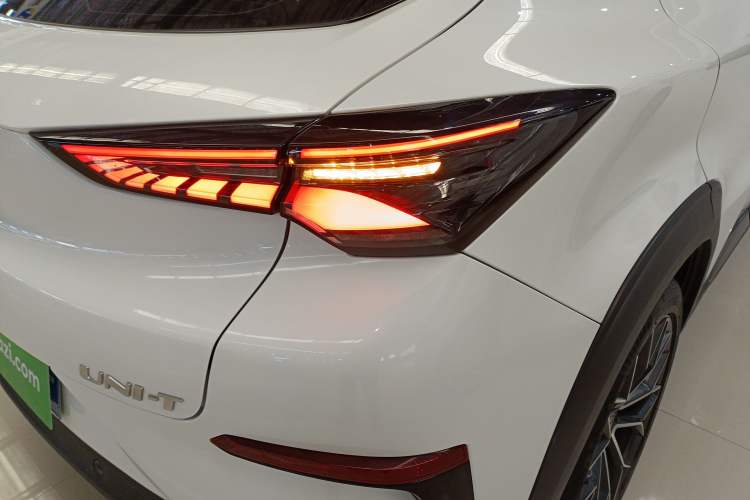 Used Changan UNI-T 2022 1.5T Prestige Version
