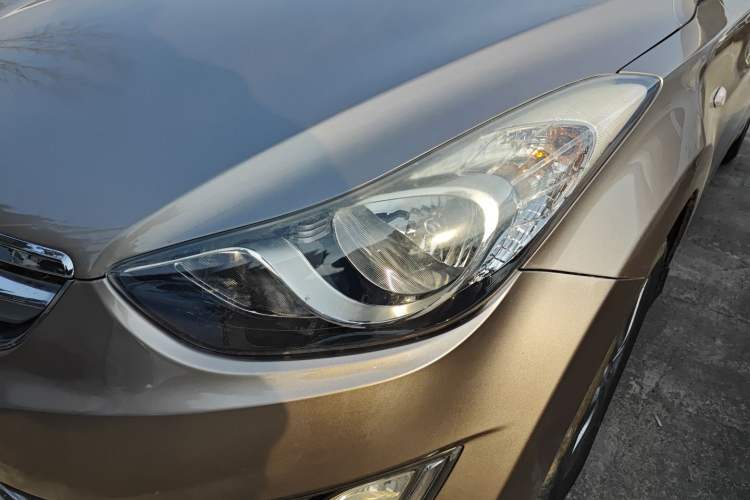 Used Hyundai Elantra 2015 1.6L Automatic Fashion Model
