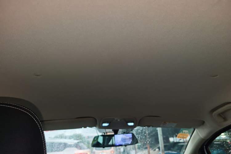 Used Geely Auto Vision X3 2019 Upgraded Model 1.5L CVT Elite Version
