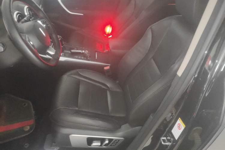 Used Wey VV7 2017 2.0T Flagship Edition
