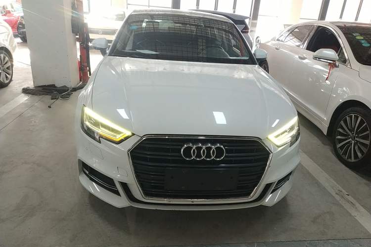 Used Audi A3 2019 Limousine 35 TFSI Fashion Edition China VI Emission Standard
