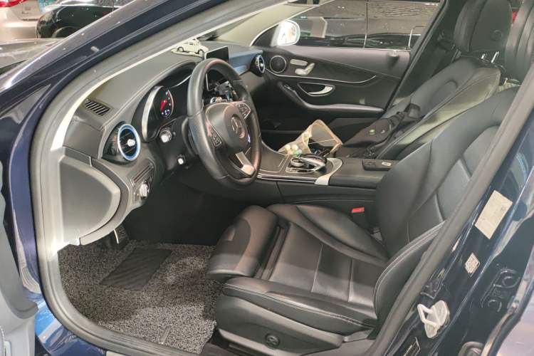 Used Mercedes-Benz C-Class 2015 C 200 L Sport Edition