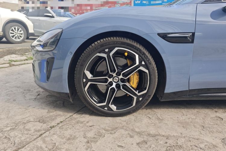 Used Xiaomi Auto SU7 2024 Four-Wheel Drive Ultra-Long Range Advanced Intelligent Driving Max Edition
