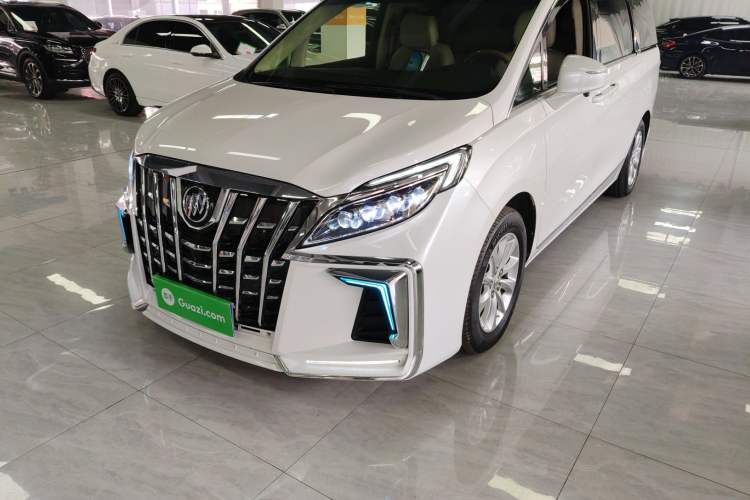 Used Buick GL8 2018 ES 28T Comfort Model China VI Standard