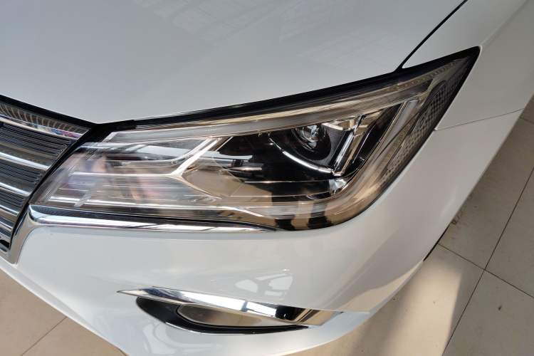 Used Roewe i5 2020 1.5L Manual 4G Connect Leehao Flagship Edition