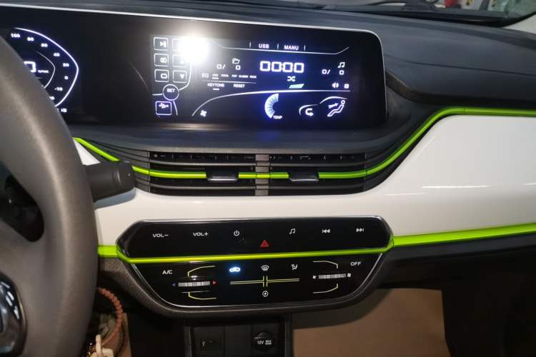 Used Oshan Benni E-Star 2022 Qingxin Edition Colorful Model Lithium Iron Phosphate
