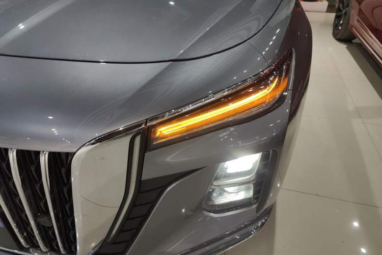Used Hongqi H5 2024 2.0T Automatic Smart Connect Flagship Edition