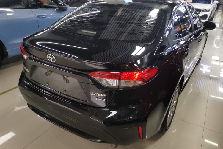 Used Toyota Levin 2021 185T CVT Luxury Edition
