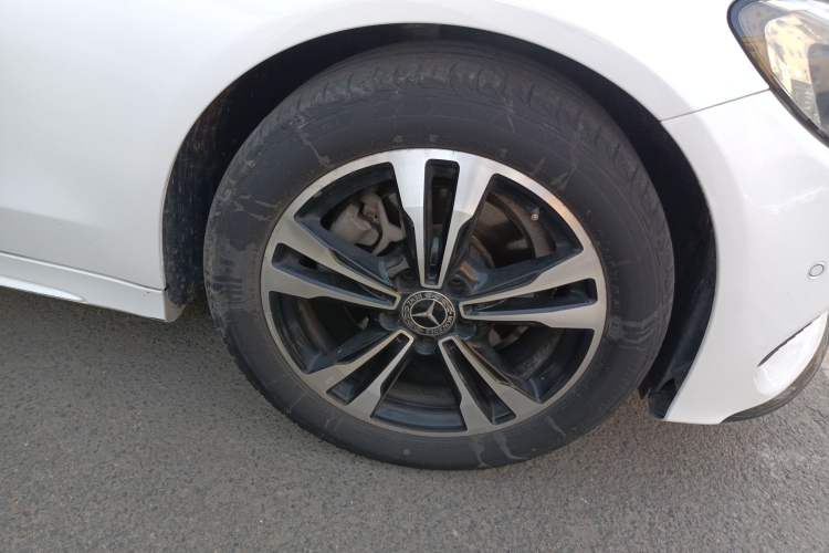 Used Mercedes-Benz C-Class 2017 Restyled C 200 Sport Edition
