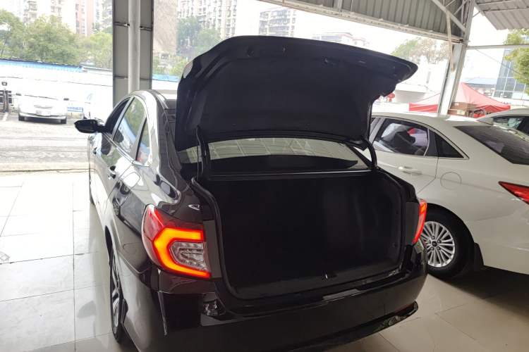 Used Honda Crider 2019 180 Turbo CVT Leading Edition China V
