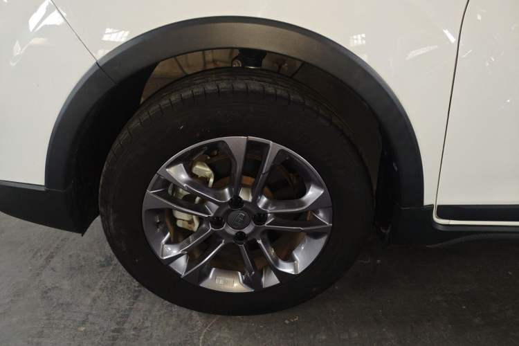 Used Geely Auto Vision X3 2020 1.5L CVT Luxury Model