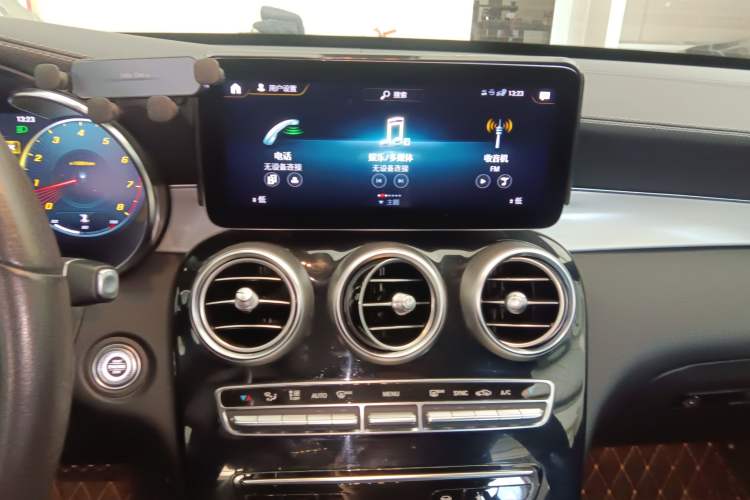 Used Mercedes-Benz GLC 2021 GLC 260 L 4MATIC Dynamic Edition