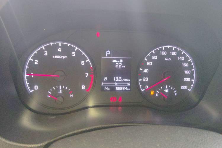 Used Hyundai Verna 2016 1.4L Automatic Cool Edition GLS
