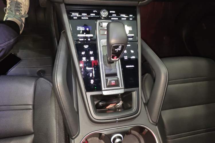 Used Porsche Cayenne 2019 Cayenne 3.0T