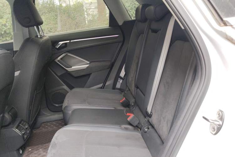 Used Audi Q3 2022 40 TFSI Fashion Dynamic Model