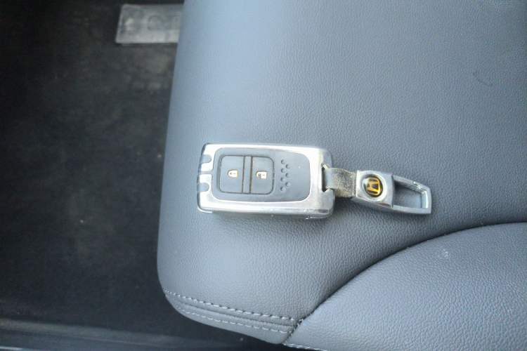 Used Honda CR-V 2015 2.0L two-wheel drive Fashion Edition