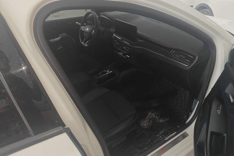 Used Ford Focus 2021 Hatchback EcoBoost 180 Automatic ST Line