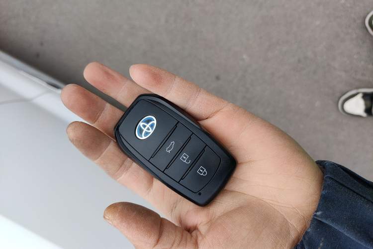 Used Toyota Levin 2023 Smart Electric Hybrid Dual-Engine 1.8L Luxury Edition