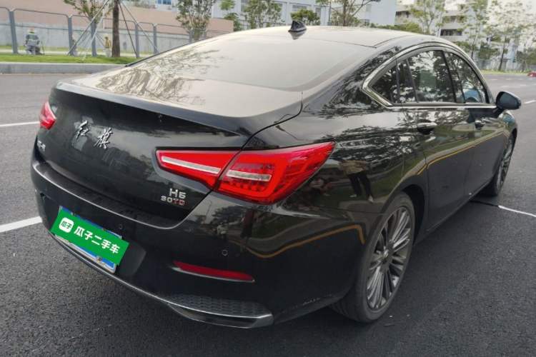 Used Hongqi H5 2019 30TD Smart Connect Enjoy Edition
