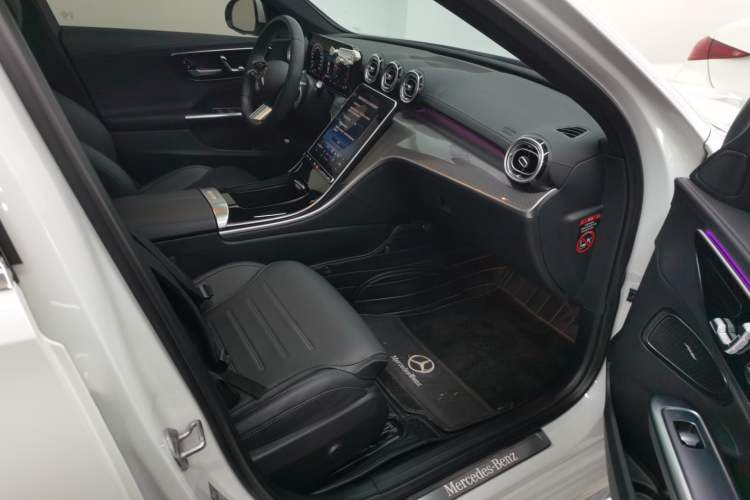 Used Mercedes-Benz C-Class 2023 Second Facelift C 260 L Sport Edition
