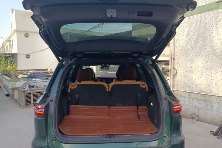 Used Li Auto ONE 2021 Extended-Range 6-Seater Version
