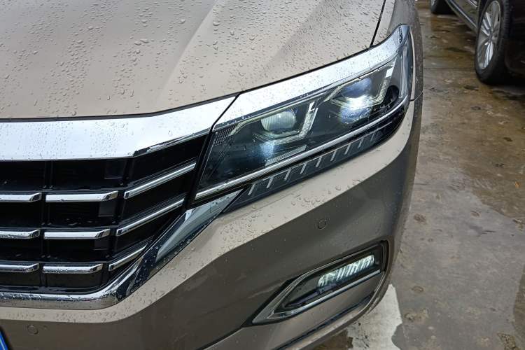 Used Volkswagen Passat 2019 330TSI Luxury Edition China V Standard
