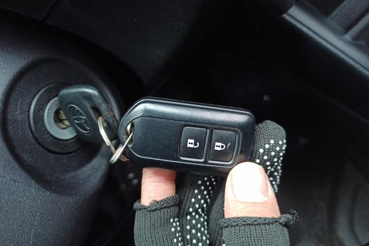 Used Toyota YARiS L 2022 1.5L CVT Leading PLUS Edition