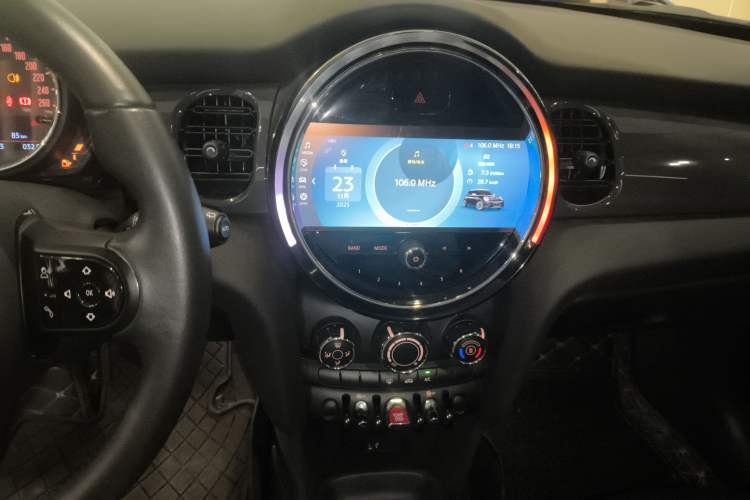 Used  MINI 2022 Updated 1.5T ONE
