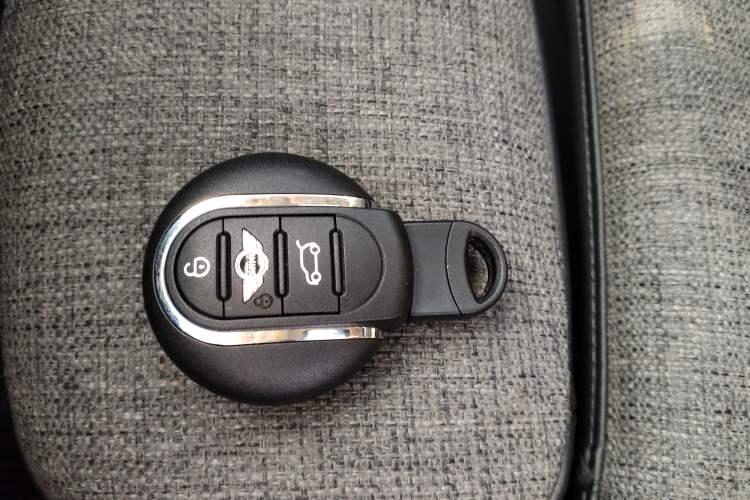 Used  MINI 2019 1.5T COOPER Classic Edition
