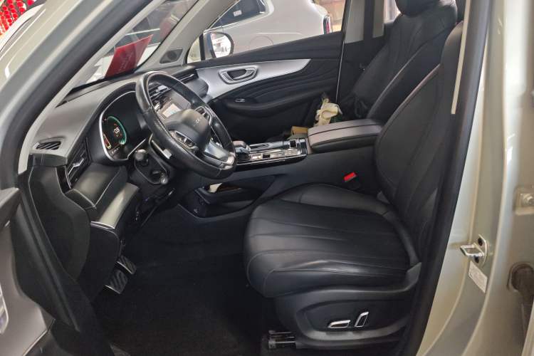 Used Roewe RX5 MAX 2019 400TGI Automatic Smart Cabin Flagship Edition
