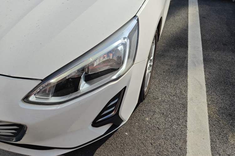 Used Ford Focus 2019 Sedan 1.5L Automatic FENGYUE Model China V Standard
