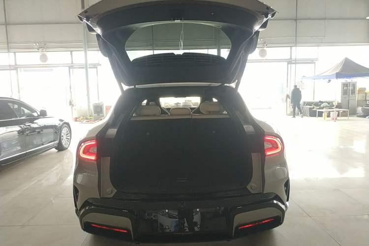 Used  YU7 2025 Ultra-Long Range Rear-Wheel Drive Version