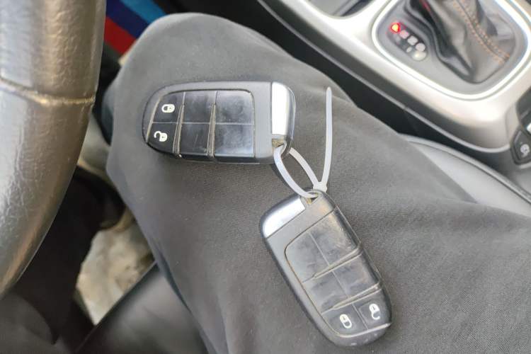 Used  Compass 2019 200T Automatic Family Edition - Connected Large Screen Version