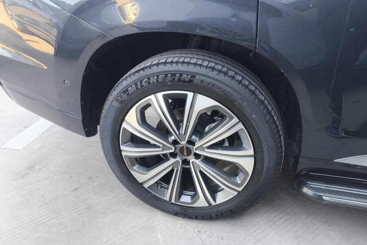 Used  Lanyue 2023 400T Four-Wheel Drive Star Prestige Edition 6 Seats