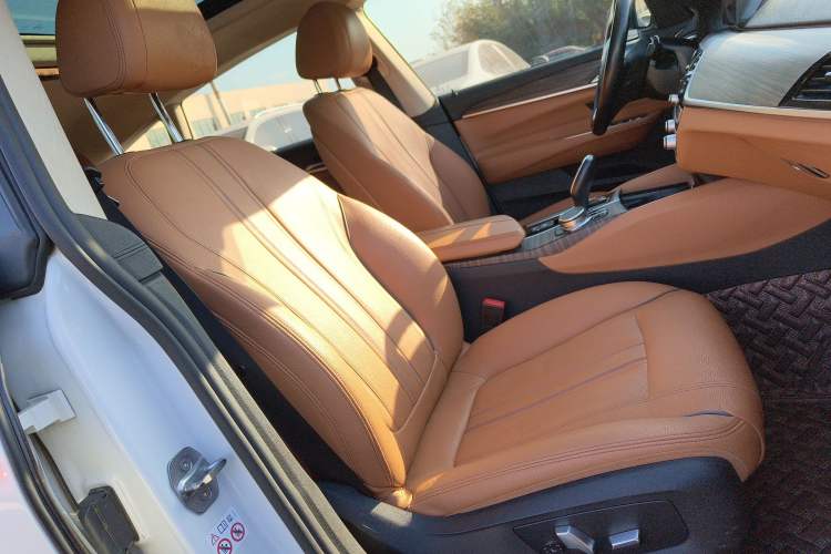 Used BMW 6 Series GT 2018 630i Luxury Design Package