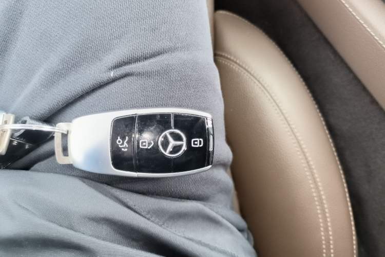 Used Mercedes-Benz E-Class 2019 E 200 L 4MATIC